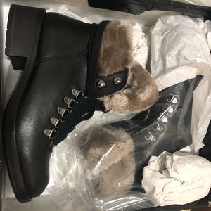 Leather fur snow boot! Brand new with box